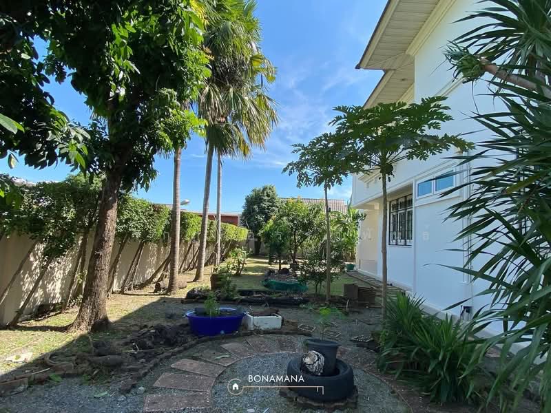 คฤหาสน์ เมืองทองธานี, Nonthaburi, Pak Kret, Pak Kret, Nonthaburi, 4 Bedrooms, 830 sqm, Single Detached House For Sale, by Korakot Atapan, 500157683 - DDproperty.com