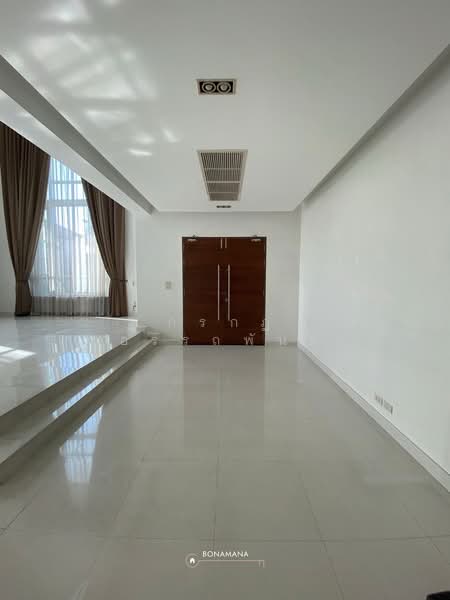 คฤหาสน์ เมืองทองธานี, Nonthaburi, Pak Kret, Pak Kret, Nonthaburi, 4 Bedrooms, 830 sqm, Single Detached House For Sale, by Korakot Atapan, 500157683 - DDproperty.com