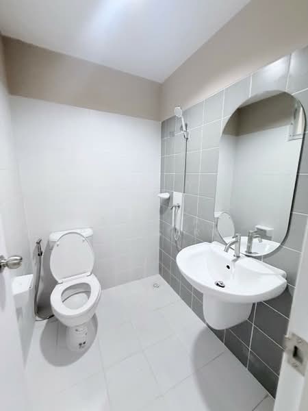 อารียาเดอะคัลเลอร์ 1, Bangkok, Chorake Bua, Lat Phrao, Bangkok, 3 Bedrooms, 200 sqm, Single Detached House For Rent, by Airada Parasarn, 500157690 - DDproperty.com