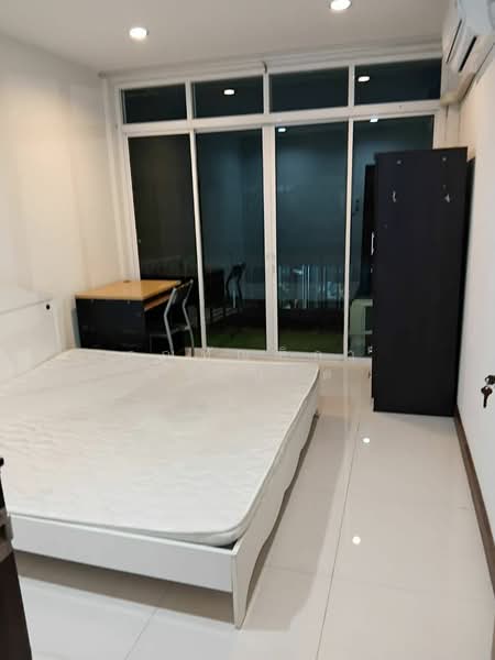 บ้านเช่าถ.วิภาวดี2 ใหล้ม.หอการค้าใกล้สสถานีตำรวจห้วยขวาง, Bangkok, Din Daeng, Din Daeng, Bangkok, 3 Bedrooms, 520 sqm, Townhouse For Rent, by ทัณฑิกา แก้วปู่วัด, 500157697 - DDproperty.com