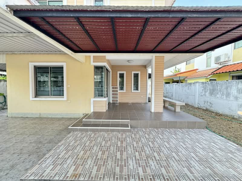 ให้เช่าบ้านเดี่ยว ม.เฮ้าส์ออฟคานารี สวนเสือ ศรีราชา, Chon Buri (Pattaya), Surasak, Si Racha, Chon Buri (Pattaya), 3 Bedrooms, 200 sqm, Single Detached House For Rent, by Dusit Saengfa, 500157710 - DDproperty.com