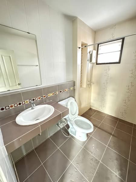 ให้เช่าบ้านเดี่ยว ม.เฮ้าส์ออฟคานารี สวนเสือ ศรีราชา, Chon Buri (Pattaya), Surasak, Si Racha, Chon Buri (Pattaya), 3 Bedrooms, 200 sqm, Single Detached House For Rent, by Dusit Saengfa, 500157710 - DDproperty.com