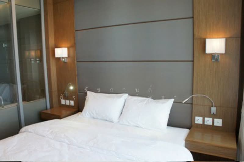 Siri At Sukhumvit, Bangkok, 902 Sukhumvit Road, Phra Kanong, Khlong Toei, Bangkok, 2 Bedrooms, 70 sqm, Condo For Rent, by รัชกานต์ อัจฉริยะโพธา, 500157712 - DDproperty.com