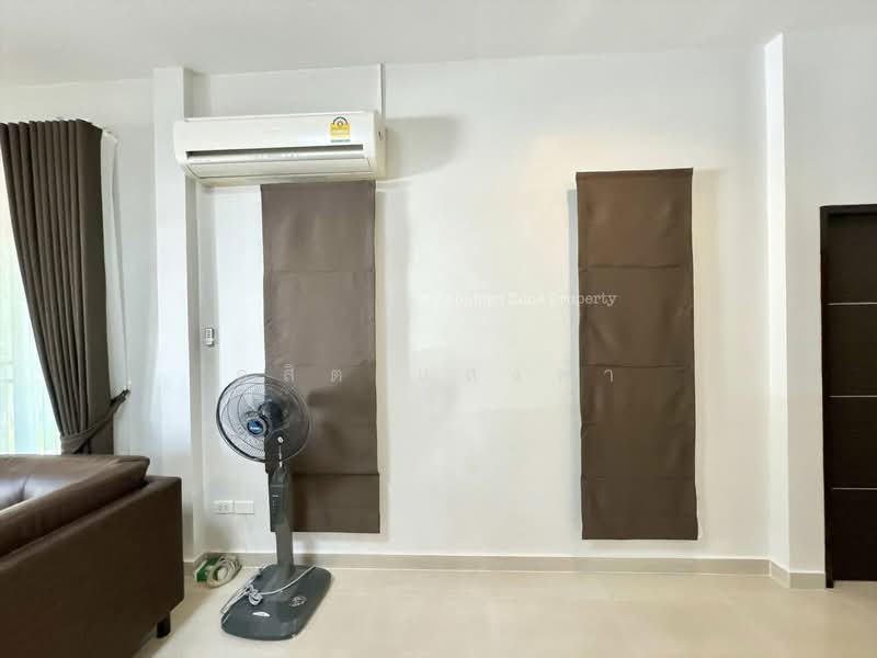 ให้เช่าบ้านเดี่ยว ม.ฟอเรสต้า 5 สวนเสือ ศรีราชา, Chon Buri (Pattaya), Surasak, Si Racha, Chon Buri (Pattaya), 3 Bedrooms, 150 sqm, Single Detached House For Rent, by Dusit Saengfa, 500157715 - DDproperty.com