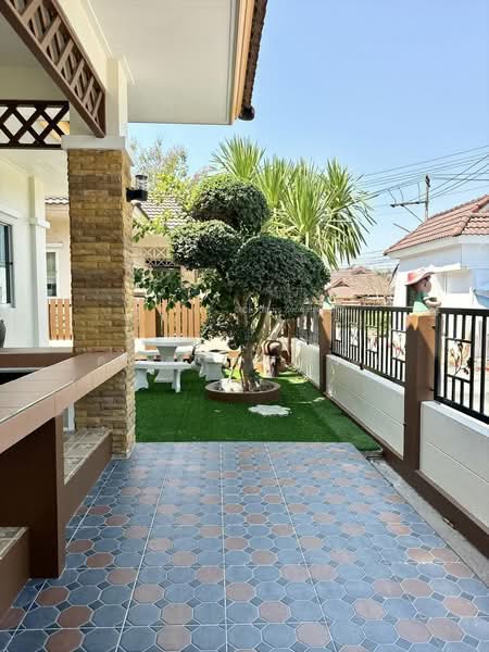 ให้เช่าบ้านเดี่ยว ม.ฟอเรสต้า 5 สวนเสือ ศรีราชา, Chon Buri (Pattaya), Surasak, Si Racha, Chon Buri (Pattaya), 3 Bedrooms, 150 sqm, Single Detached House For Rent, by Dusit Saengfa, 500157715 - DDproperty.com