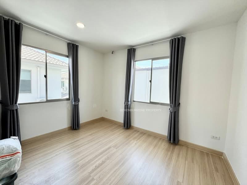 ขายบ้านเดี่ยว ม.ริมเขาบางพระ ศรีราชา แต่งครบ พร้อมอยู่, Chon Buri (Pattaya), Bang Phra, Si Racha, Chon Buri (Pattaya), 3 Bedrooms, 120 sqm, Single Detached House For Sale, by Dusit Saengfa, 500157716 - DDproperty.com