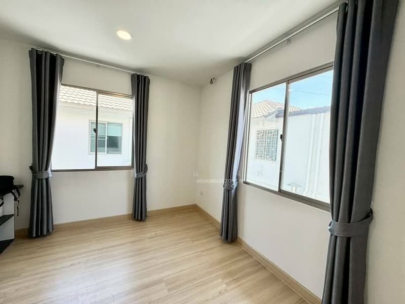 ขายบ้านเดี่ยว ม.ริมเขาบางพระ ศรีราชา แต่งครบ พร้อมอยู่, Chon Buri (Pattaya), Bang Phra, Si Racha, Chon Buri (Pattaya), 3 Bedrooms, 120 sqm, Single Detached House For Sale, by Dusit Saengfa, 500157716 - DDproperty.com