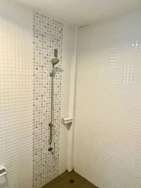 ขายบ้านแฝด ม.มณีรินทร์วิลเลจบางพระ ศรีราชา พร้อมอยู่, ชลบุรี, บางพระ, ศรีราชา, ชลบุรี, 120 ตร.ม., บ้านแฝด ขาย, โดย ดุสิต แสงฟ้า, 500157717 - DDproperty.com