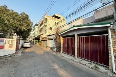 ขาย - ขายทาวน์เฮาส์ 2ชั้น ซอยบางบอน 1/11 รีโนเวทใหม่ 27 ตร.วา, กรุงเทพ
