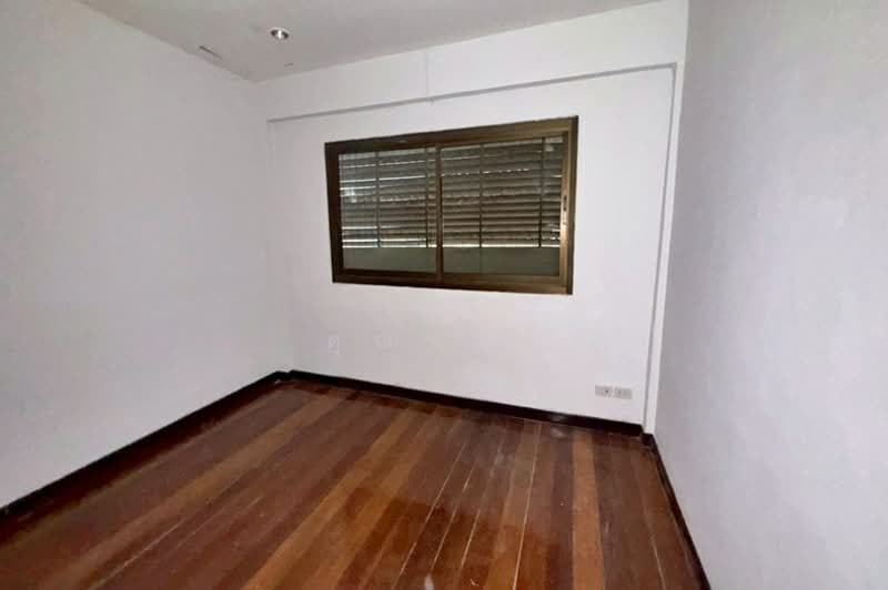 For Sale - ขายทาวน์เฮาส์ 2ชั้น ซอยบางบอน 1/11 รีโนเวทใหม่ 27 ตร.วา, Bangkok