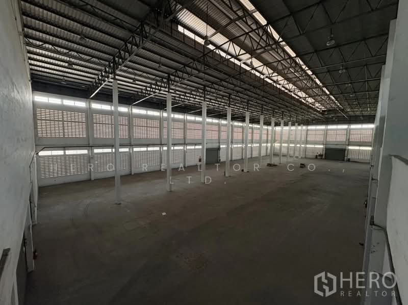 ให้เช่าโรงงานพร้อมโกดังและสำนักงาน 3 ชั้น นิคมอุตสาหกรรมลาดกระบัง กรุงเทพ hre00238, กรุงเทพ, ลำปลาทิว, ลาดกระบัง, กรุงเทพ, 7,668 ตร.ม., โกดัง-โรงงาน ให้เช่า, โดย Hero Realtor Co., Ltd., 500157753 - DDproperty.com