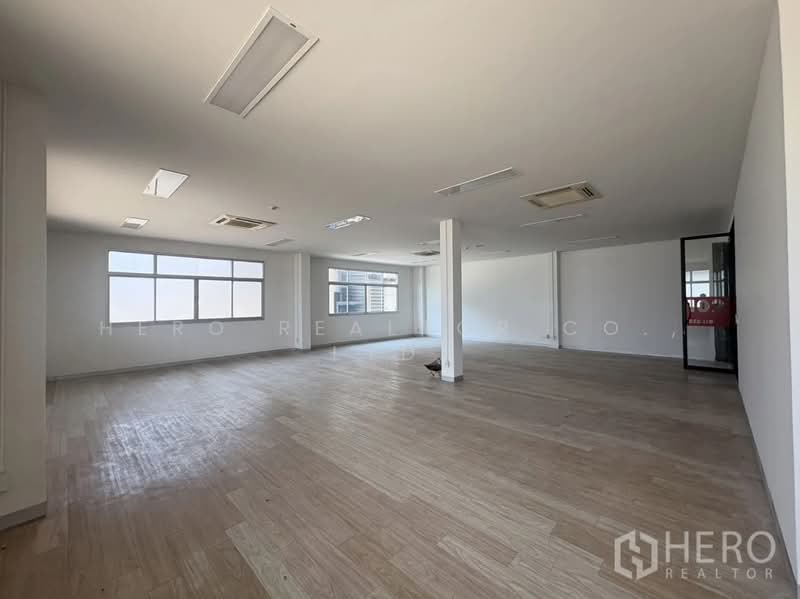 For Rent - For rent Factory 7668 sqm in Lam Pla Thio, Lat Krabang, Bangkok hre00238, Bangkok