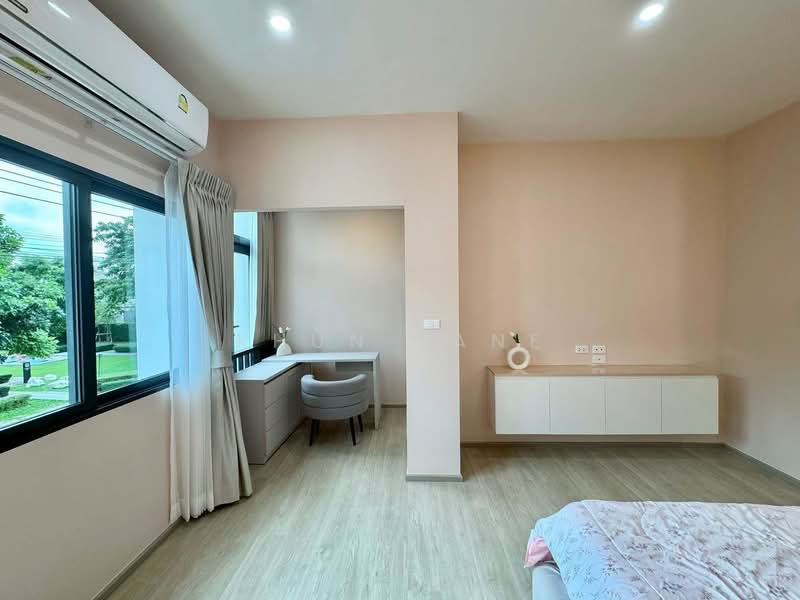 PLEX Onnut - Wongwaen, Bangkok, Sukhaphiban 2 Road, Dok Mai, Prawet, Bangkok, 3 Bedrooms, 150 sqm, Townhouse For Rent, by Khun Jane, 500157785 - DDproperty.com