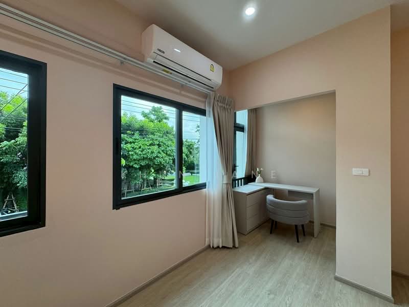 PLEX Onnut - Wongwaen, Bangkok, Sukhaphiban 2 Road, Dok Mai, Prawet, Bangkok, 3 Bedrooms, 150 sqm, Townhouse For Rent, by Khun Jane, 500157785 - DDproperty.com