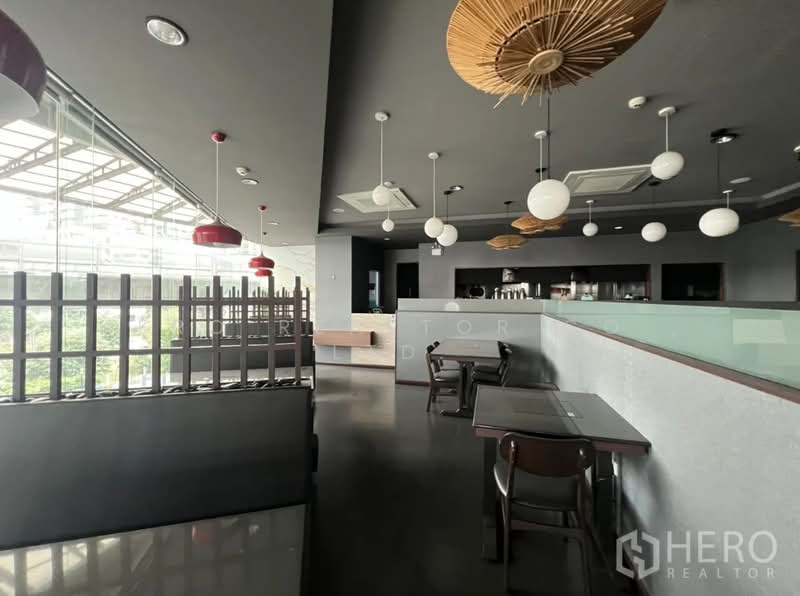 ให้เช่าพื้นที่ร้านค้า 145 ตร.ม. สุขุมวิท ใกล้ BTS พร้อมพงษ์ hre00242, กรุงเทพ, พระโขนงเหนือ, วัฒนา, กรุงเทพ, 145 ตร.ม., พื้นที่ขายของ ให้เช่า, โดย Hero Realtor Co., Ltd., 500157787 - DDproperty.com