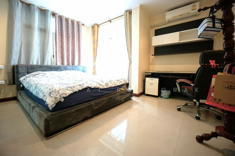 Baan Preecha Rama 2 Ratpattana, กรุงเทพ, สะพานสูง, สะพานสูง, กรุงเทพ, 291 ตร.ม., บ้านเดี่ยว ให้เช่า, โดย Panuwat Ruangrak, 500157792 - DDproperty.com