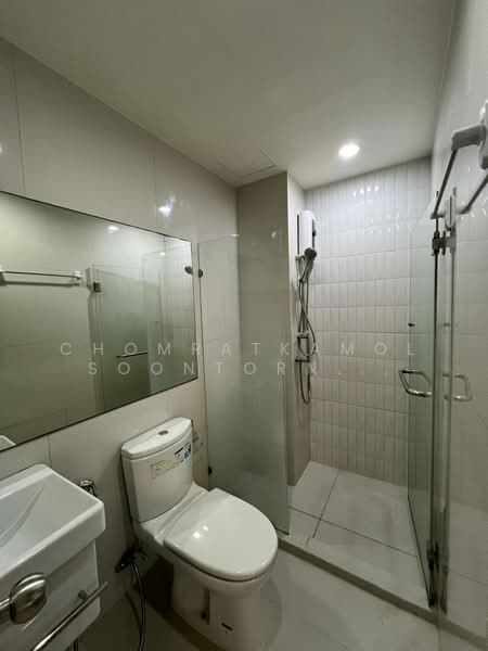 Life Asoke, Bangkok, Asoke-Dindang Road, Bang Kapi, Huai Khwang, Bangkok, 1 Bedroom, 30 sqm, Condo For Rent, by Chomratkamol Soontorntarawong (Gor), 500157799 - DDproperty.com