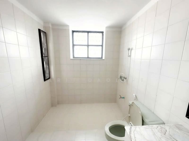 Home avenue 101/1, Bangkok, Bang Chak, Phra Khanong, Bangkok, 4 Bedrooms, 148 sqm, Semi-Detached House (Twin House) For Rent, by Parit Daolert, 500157810 - DDproperty.com