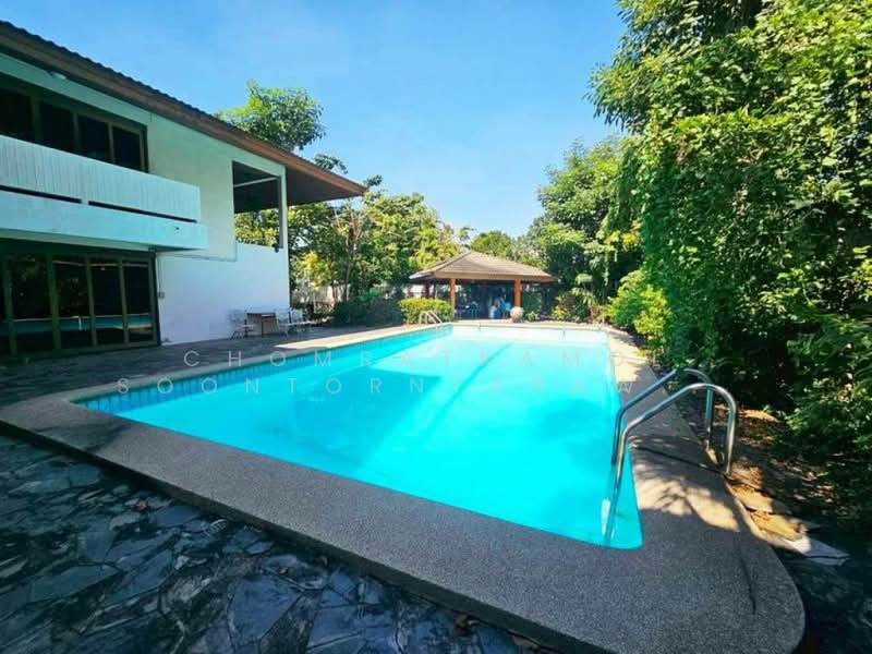 Detached House For Sale, Bangkok, 11 Soi Ramkhamhaeng 11, Hua Mak, Bang Kapi, Bangkok, 5 Bedrooms, 303 sqm, Single Detached House For Sale, by Chomratkamol Soontorntarawong (Gor), 500157820 - DDproperty.com