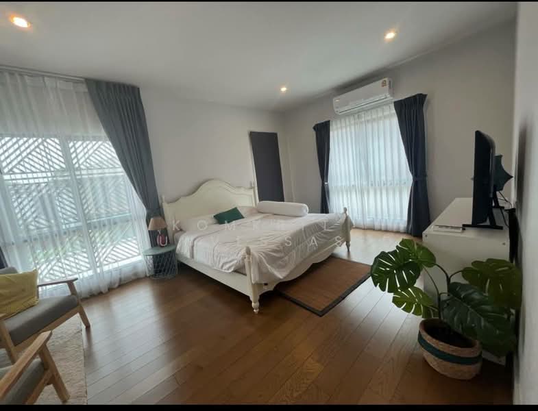 Burasiri Pattanakarn, Bangkok, New Pattanakarn Road, Prawet, Prawet, Bangkok, 4 Bedrooms, 250 sqm, Single Detached House For Rent, by Komkrit  Arunvessased , 500157857 - DDproperty.com