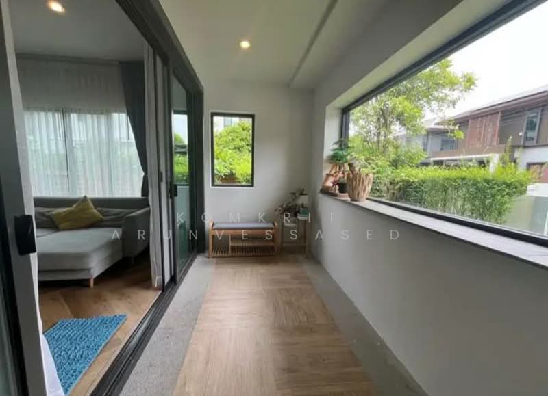 Burasiri Pattanakarn, Bangkok, New Pattanakarn Road, Prawet, Prawet, Bangkok, 4 Bedrooms, 250 sqm, Single Detached House For Rent, by Komkrit  Arunvessased , 500157857 - DDproperty.com