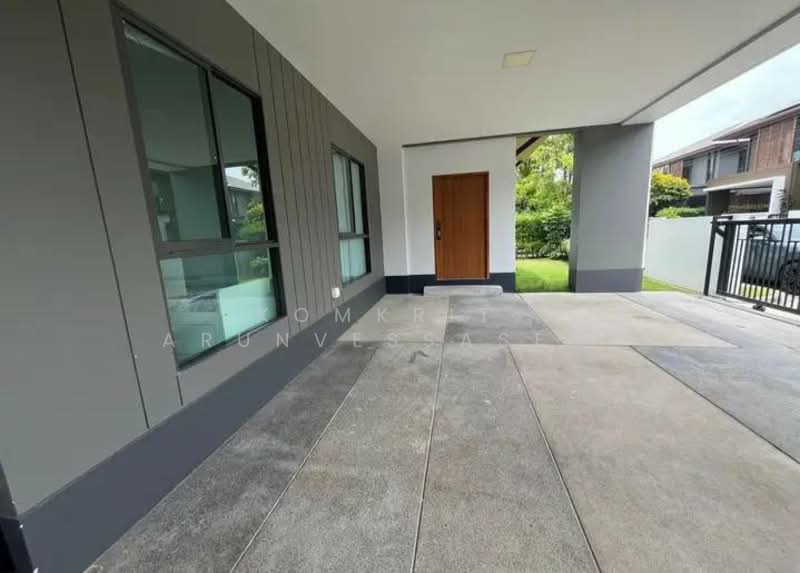 Burasiri Pattanakarn, Bangkok, New Pattanakarn Road, Prawet, Prawet, Bangkok, 4 Bedrooms, 250 sqm, Single Detached House For Rent, by Komkrit  Arunvessased , 500157857 - DDproperty.com