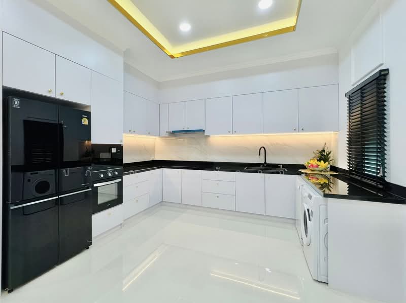 พูลวิลล่า สยามคันทรีคลับ พัทยา, Chon Buri (Pattaya), Nong Pru, Bang Lamung (Pattaya), Chon Buri (Pattaya), 5 Bedrooms, 864 sqm, Single Detached House For Sale, by ปภัชญา ธนัตถ์ภรณ์, 500157868 - DDproperty.com