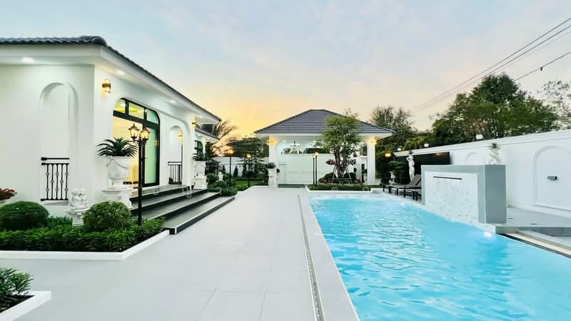 พูลวิลล่า สยามคันทรีคลับ พัทยา, Chon Buri (Pattaya), Nong Pru, Bang Lamung (Pattaya), Chon Buri (Pattaya), 5 Bedrooms, 864 sqm, Single Detached House For Sale, by ปภัชญา ธนัตถ์ภรณ์, 500157868 - DDproperty.com