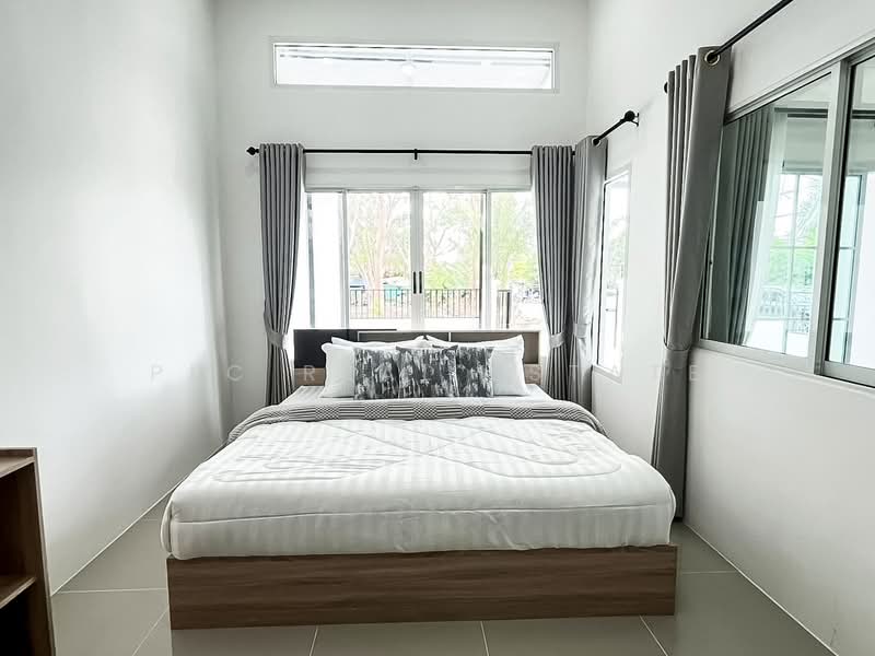 Townhome for Sale Khao Noi, East Pattaya, Chon Buri (Pattaya), Bang Lamung, Bang Lamung (Pattaya), Chon Buri (Pattaya), 2 Bedrooms, 140 sqm, Townhouse For Sale, by PLC Real Estate, 500157886 - DDproperty.com