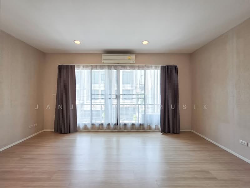 Baan Klang Muang Rama 9-Ramkhmahaeng : บ้านกลางเมือง พระราม 9-รามคำแหง, กรุงเทพ, ซอย รามคำแหง 39, พลับพลา, วังทองหลาง, กรุงเทพ, 160 ตร.ม., ทาวน์เฮ้าส์ ขาย, โดย Janjira Polmusik, 500157907 - DDproperty.com