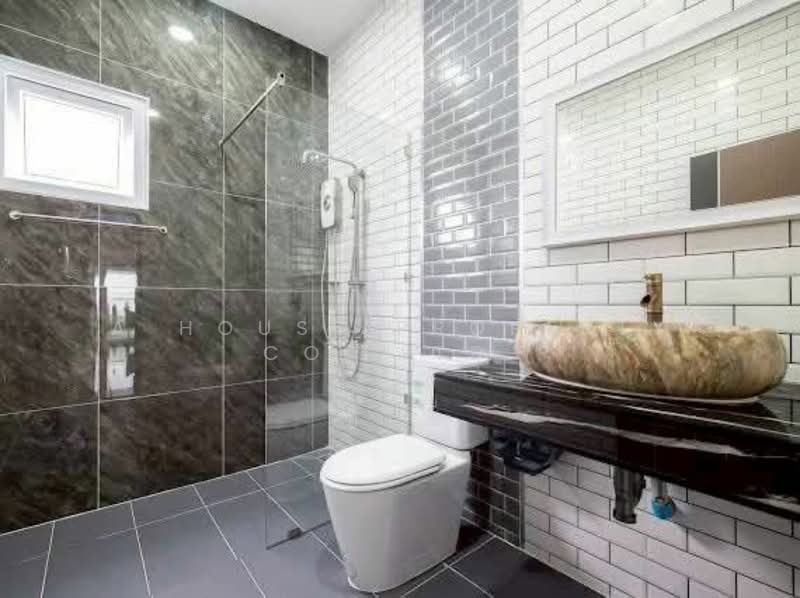 Pornthep Garden Ville 8, Chon Buri (Pattaya), Bang Lamung, Bang Lamung (Pattaya), Chon Buri (Pattaya), 3 Bedrooms, 392 sqm, Single Detached House For Sale, by A House Property Co.,Ltd., 500157930 - DDproperty.com