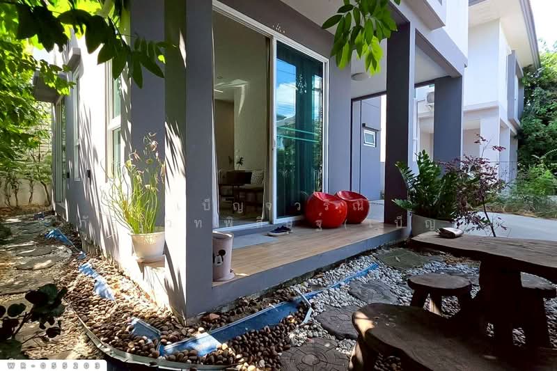 Foret Lumlukka-Klong 5, Pathum Thani, Leab Klong 5 Road, East side, Bung Kham Proi, Lam Luk Ka, Pathum Thani, 4 Bedrooms, 130 sqm, Townhouse For Sale, by Benchawarin Pakkawetppisit, 500157935 - DDproperty.com