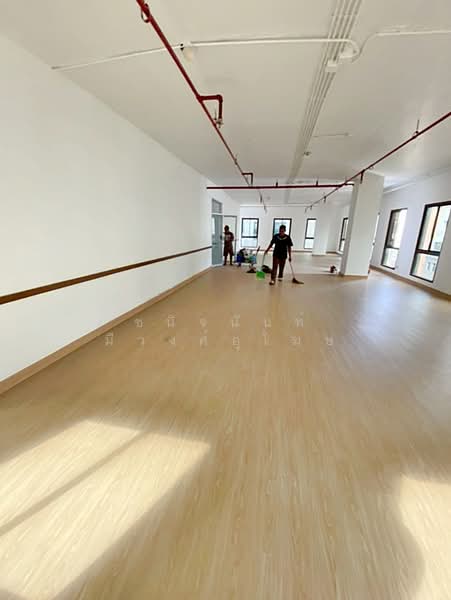Office Space 117 sqm very near MRT Sutthisan, กรุงเทพ, รัชดาภิเษก 20, สามเสนนอก, ห้วยขวาง, กรุงเทพ, 117 ตร.ม., สำนักงาน ให้เช่า, โดย ชนิจนันท์ มีวงศ์อุโฆษ, 500157945 - DDproperty.com