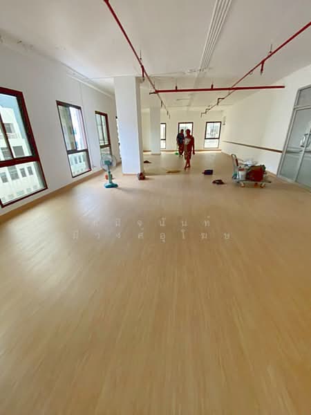 Office Space 117 sqm very near MRT Sutthisan, กรุงเทพ, รัชดาภิเษก 20, สามเสนนอก, ห้วยขวาง, กรุงเทพ, 117 ตร.ม., สำนักงาน ให้เช่า, โดย ชนิจนันท์ มีวงศ์อุโฆษ, 500157945 - DDproperty.com