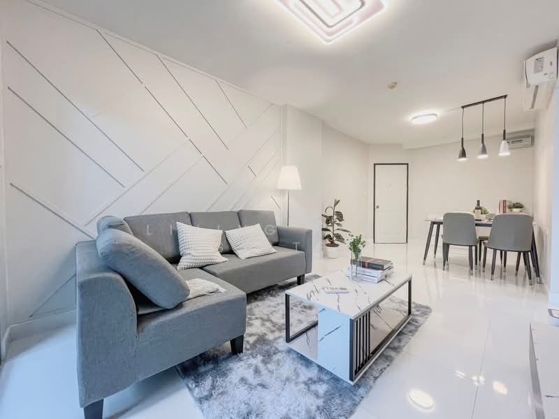 Supalai City Resort Ratchada-Huaykwang, Bangkok, 300 Pracha Uthit Road, Huai Khwang, Huai Khwang, Bangkok, 2 Bedrooms, 62 sqm, Condo For Sale, by Living Real Estates, 500157953 - DDproperty.com