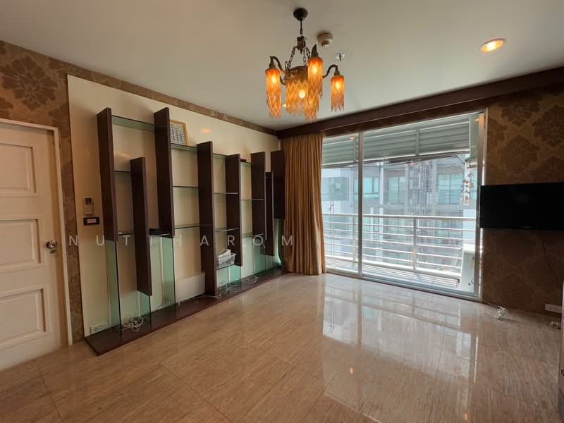 Noble Lite, Bangkok, 46 Soi Aree 1, Phaholyothin Road, Samsen Nai, Phaya Thai, Bangkok, 2 Bedrooms, 92 sqm, Condo For Sale, by Nuttharom Linla , 500157988 - DDproperty.com