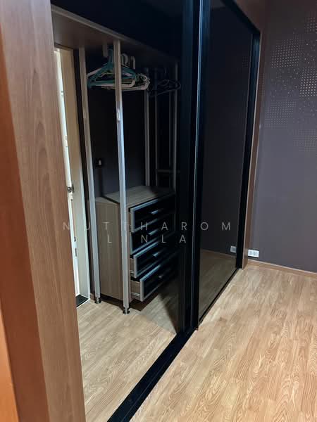 Noble Lite, Bangkok, 46 Soi Aree 1, Phaholyothin Road, Samsen Nai, Phaya Thai, Bangkok, 2 Bedrooms, 92 sqm, Condo For Sale, by Nuttharom Linla , 500157988 - DDproperty.com