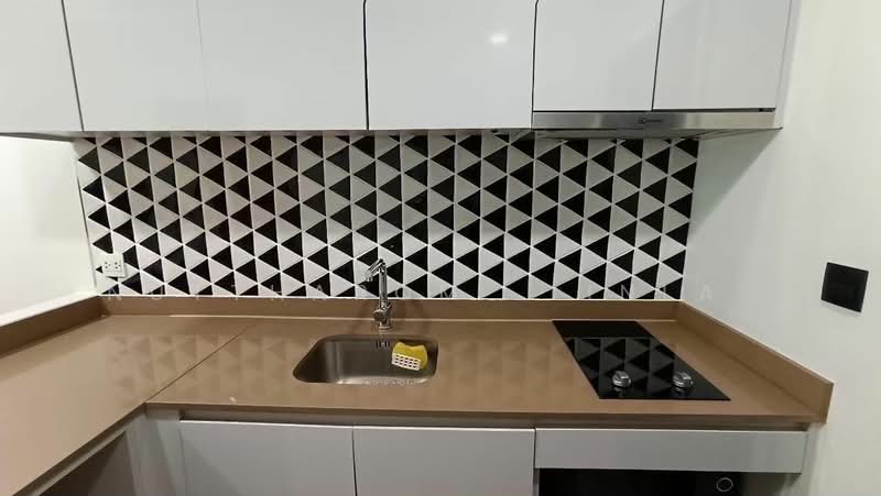 Maestro 01 Sathorn-Yenakat : มาเอสโตร 01 สาทร-เย็นอากาศ, กรุงเทพ, 14 ถนนเย็นอากาศ, ทุ่งมหาเมฆ, สาทร, กรุงเทพ, 34 ตร.ม., คอนโด ขาย, โดย Nuttharom  Linla , 500157989 - DDproperty.com