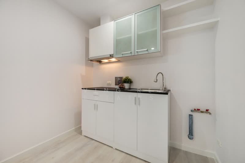 The Next Ladprao, Bangkok, 2 Lat Phrao Road, Samsen Nok, Huai Khwang, Bangkok, 2 Bedrooms, 69 sqm, Condo For Sale, by Living Real Estates, 500157998 - DDproperty.com