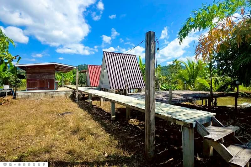 WR-055217 Land with twin house in Chiang Khan, Loei province, 2 rai 184.5 sq.wa.,, Loei, Bu Hom, Chiang Khan, Loei, , 3,936 sqm, Land For Sale, by Benchawarin Pakkawetppisit, 500158004 - DDproperty.com