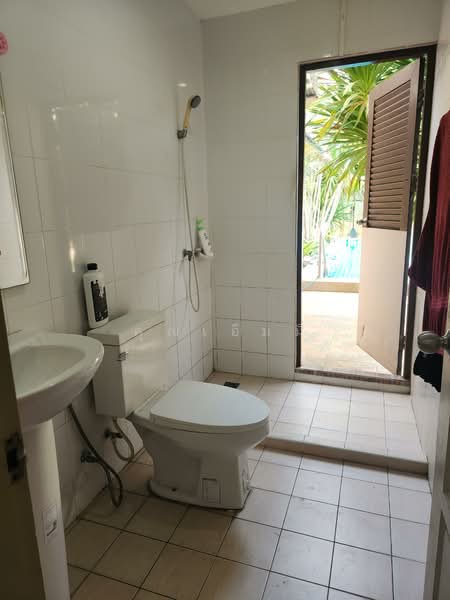 For Sale - ขายบ้านเดี่ยว บ้านโป่ง ราชบุรี 100 ตร.วา มีสระว่ายน้ำ 6×8 ม. ใกล้โรงเรียน 450 ม., Ratchaburi