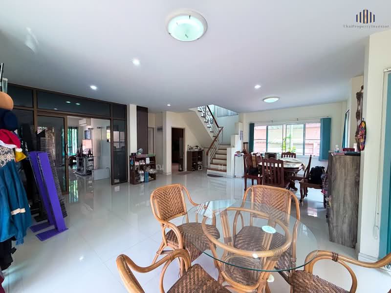 For Sale - ขายบ้านเดี่ยว บ้านโป่ง ราชบุรี 100 ตร.วา มีสระว่ายน้ำ 6×8 ม. ใกล้โรงเรียน 450 ม., Ratchaburi