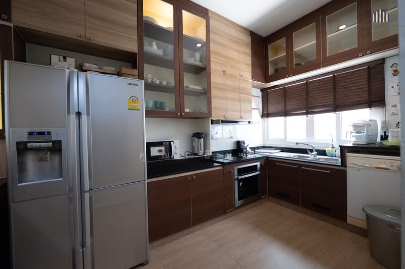 ขาย - ขายบ้านเดี่ยว บ้านโป่ง ราชบุรี 100 ตร.วา มีสระว่ายน้ำ 6×8 ม. ใกล้โรงเรียน 450 ม., ราชบุรี