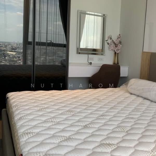 The Lofts Silom, Bangkok, Pramuan Road, Silom, Bang Rak, Bangkok, 1 Bedroom, 45 sqm, Condo For Sale, by Nuttharom  Linla , 500158097 - DDproperty.com