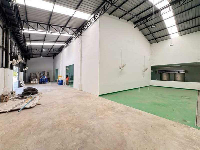 ออฟฟิศ+โกดัง+โรงงาน 3 ไร่ 89 ตร.ว. ใกล้ถนนวงแหวนรอบเมือง ถนนนครราชสีมา-โชคชัย นครราชสีมา, นครราชสีมา, หัวทะเล, เมืองนครราชสีมา, นครราชสีมา, 5,000 ตร.ม., โกดัง-โรงงาน ขาย, โดย คุณ ภรนันท์ปภัษฬ์ สวัสดิยกุล (ปู), 500158101 - DDproperty.com