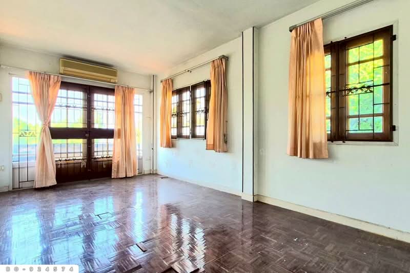 The Lagoon 3, Pathum Thani, Road number 3111, Thai Ko, Sam Khok, Pathum Thani, 4 Bedrooms, 180 sqm, Single Detached House For Sale, by Benchawarin Pakkawetppisit, 500158110 - DDproperty.com