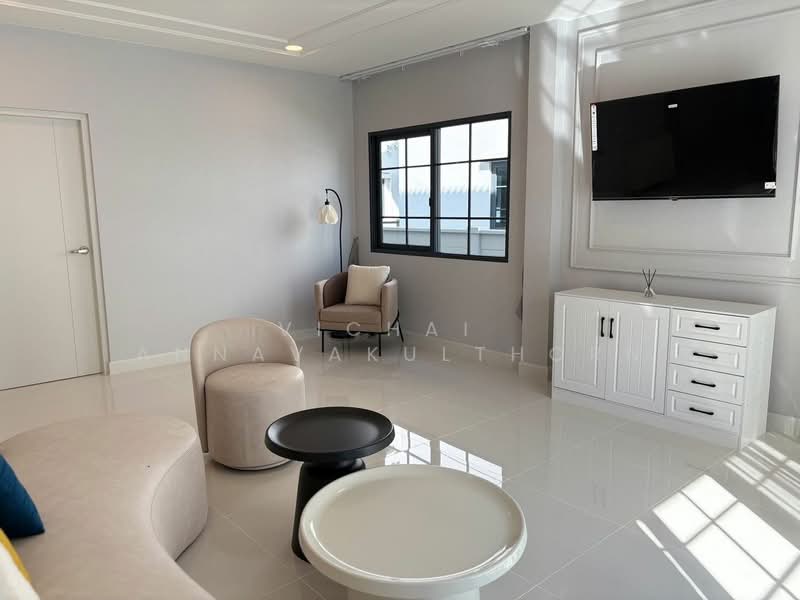 Centro Bangna, Samut Prakan, 111 Soi 3, Bang Kaeo, Bang Plee, Samut Prakan, 4 Bedrooms, 303 sqm, Single Detached House For Rent, by Vichai Annavakulthorn, 500158134 - DDproperty.com