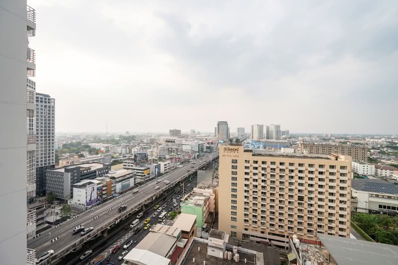 Lumpini Place Pinklao, Bangkok, 28 Borommaratchachonnani Road, Bang Bamru, Bang Phlat, Bangkok, Studio, 30 sqm, Condo For Sale, by Living Real Estates, 500158136 - DDproperty.com