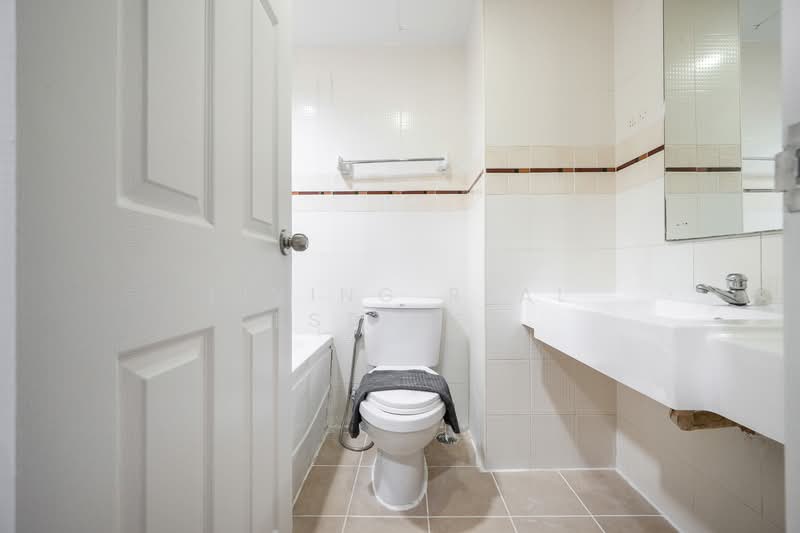 Lumpini Place Pinklao : ลุมพินี เพลส ปิ่นเกล้า, กรุงเทพ, 28 ถนนบรมราชชนนี แขวงบางบำหรุ เขตบางพลัด กรุงเทพมหานคร, บางบำหรุ, บางพลัด, กรุงเทพ, 30 ตร.ม., คอนโด ขาย, โดย Living Real Estates, 500158136 - DDproperty.com