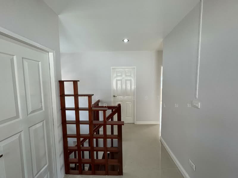 Poonsin Thani 1, Bangkok, Khlong Song Ton Nun, Lat Krabang, Bangkok, 3 Bedrooms, 120 sqm, Townhouse For Sale, by The Best Property  เมฆ, 500158140 - DDproperty.com